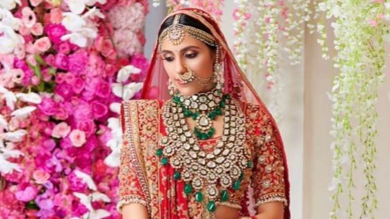 Shloka Mehta is stunning bride in unseen pictures from her wedding - Lifestyle News