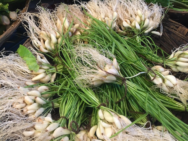 Leela Lasan (Green Garlic) Akoori by Anahita Ghista - Bawi Bride