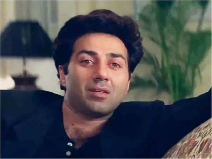 Hema Malini Sunny Deol Rift, Sunny Deol Stepmother, Dharmendra Wife