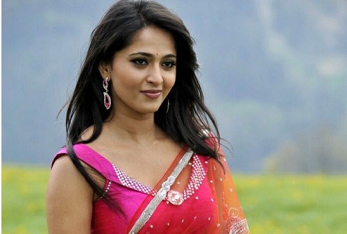 anushka shetty fees