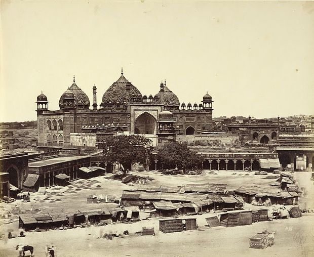 oldest photos of monuments