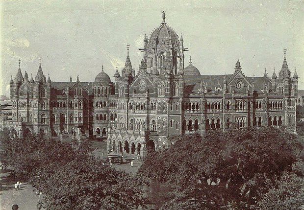 oldest photos of monuments