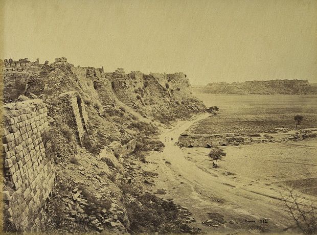 oldest photos of monuments