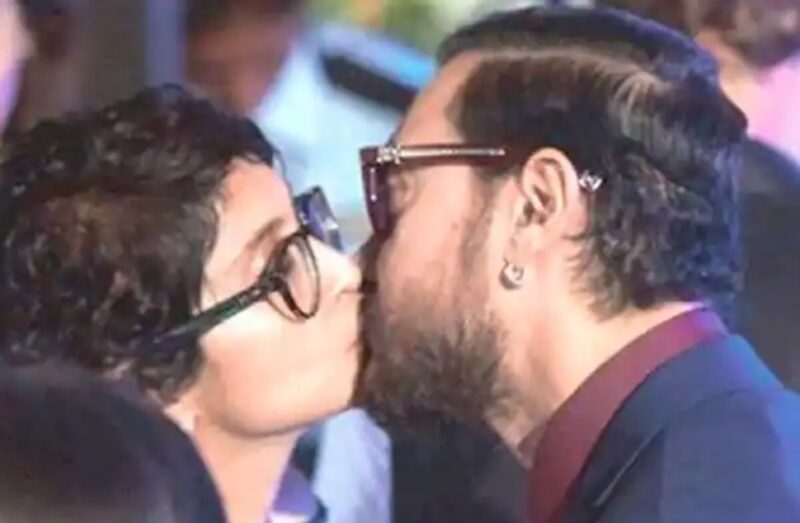 Liplock On Award Function
