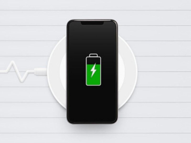 Is Apple's iPhone Battery Health Indicator A Sham? YouTubers Claim It's Pointless