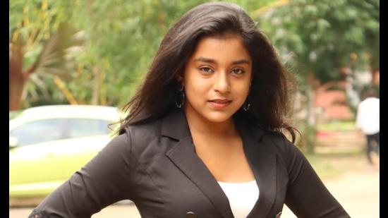 I am reliving my father's dream: Sumbul - Hindustan Times