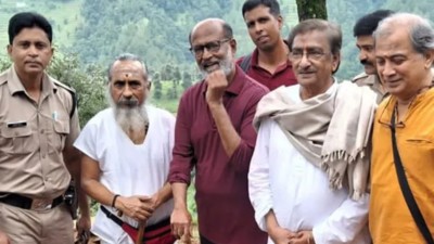 Rajinikanth treks in Uttarakhand, visits the Mahavatar Babaji cave | Tamil Movie News - Times of India