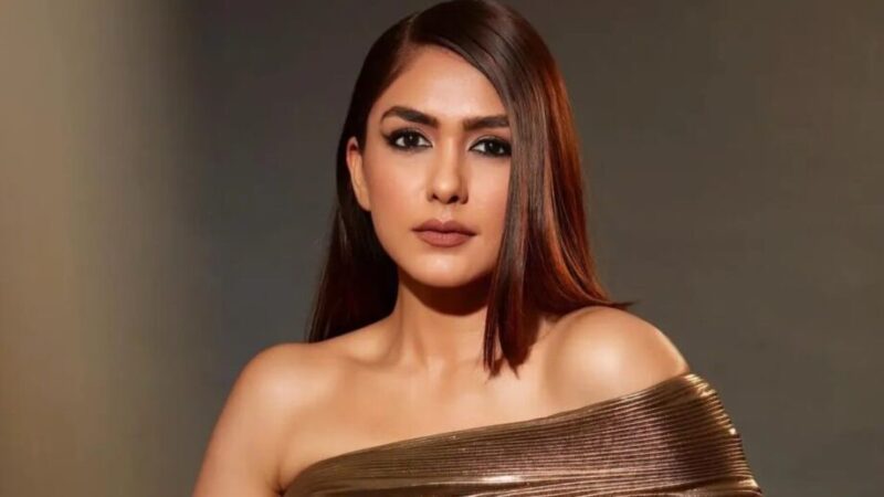 Nani 30: Mrunal Thakur charges 6 crores, becomes India's one of highest paid actresses | IWMBuzz